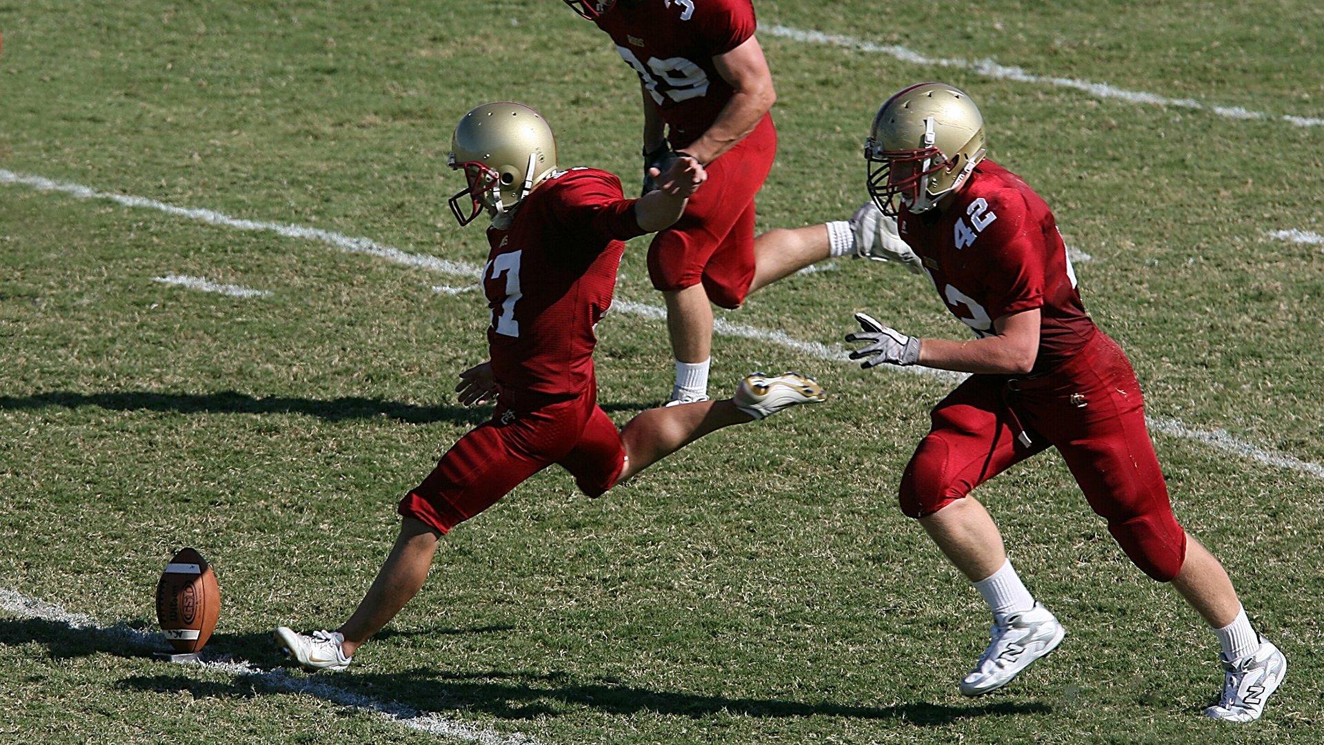 欧洲足坛转会市场风云再起 豪门争夺战愈演愈烈